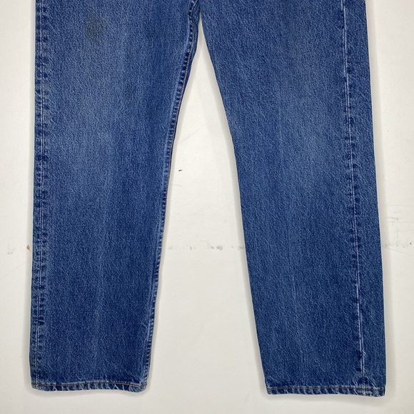 Vintage Levi’s 501 Jeans: Size 36x30 - Picture 4 of 8